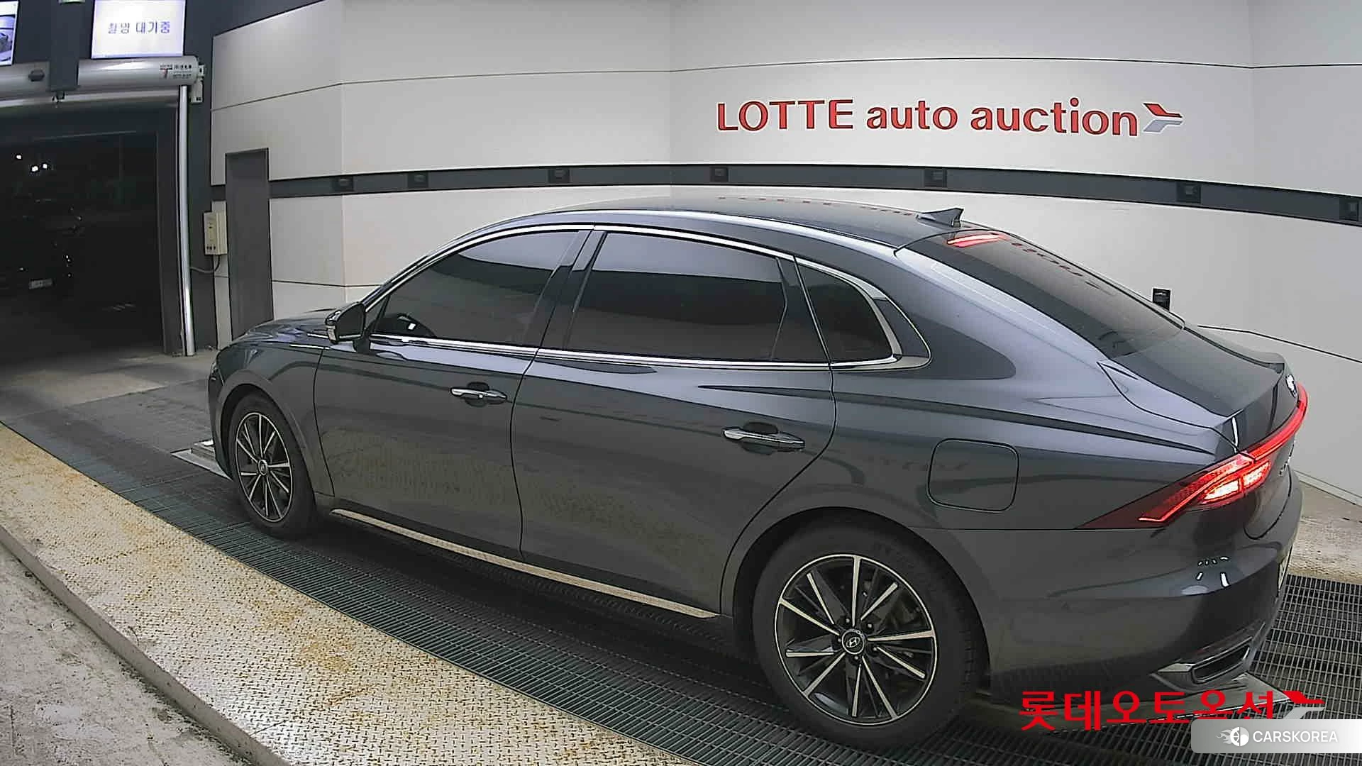 Hyundai Grandeur id 4296834 из Кореи 36