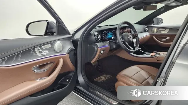 Mercedes-Benz E-Class W213 id 3518188 из Кореи 20