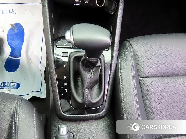 Kia Stonic id 4628739 из Кореи 18