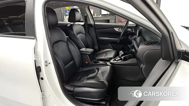 Kia Come New K3 id 3597883 из Кореи 20