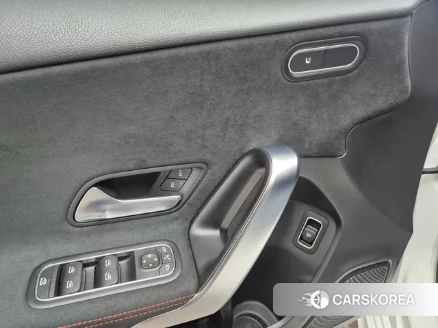 Mercedes-Benz A-Class W177 id 3416262 из Кореи 19