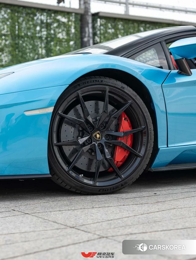 Lamborghini Aventador id 4240628 из Китая 18
