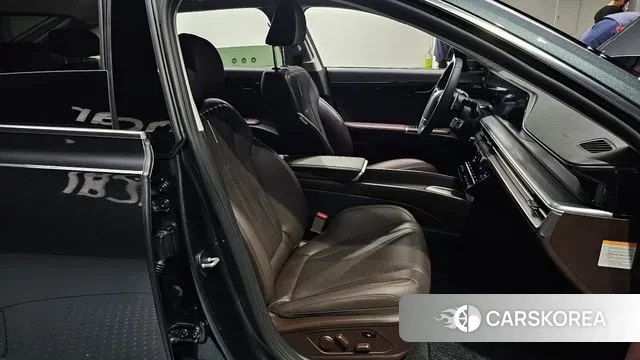 Hyundai Grandeur Hybrid (GN7) id 2915313 из Кореи 20