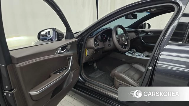 Kia Stinger id 4873359 из Кореи 20
