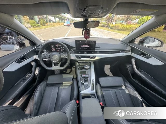 Audi A4L id 4265845 из Китая 11