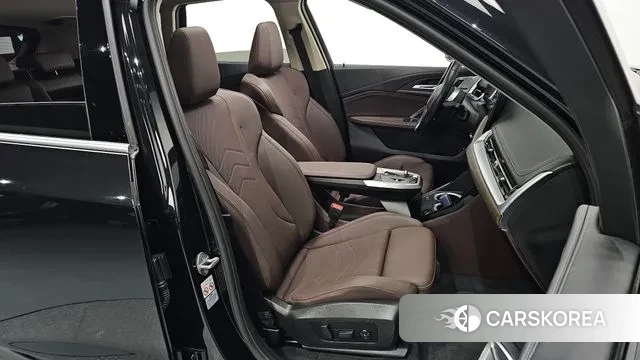 BMW iX1 (U11) id 3185508 из Кореи 20