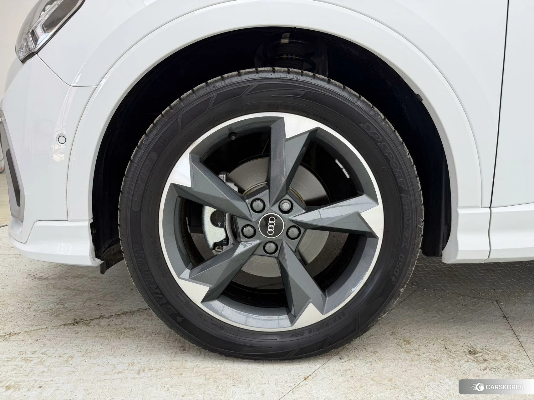 Audi Q3 id 4498799 из Китая 17