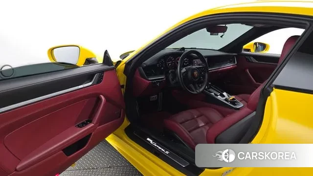 Porsche 911(992) id 3017584 из Кореи 20