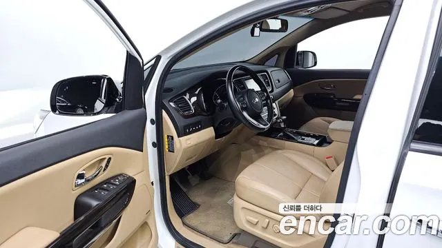 Kia The New Carnival id 2715083 из Кореи 20