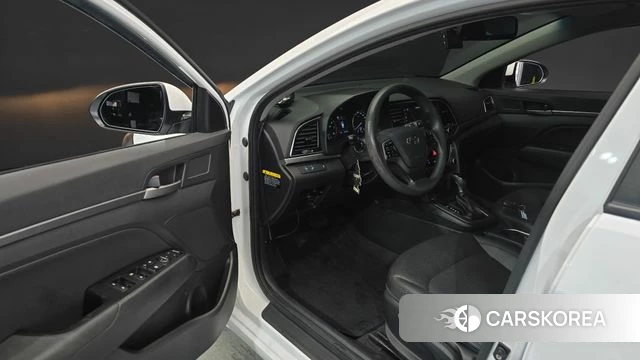 Hyundai Avante AD id 4430516 из Кореи 24