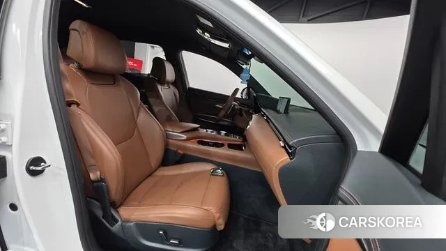 Genesis GV70 id 3734956 из Кореи 20