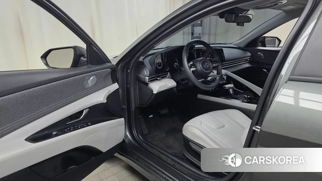 Hyundai Avante Hybrid (CN7) id 4929937 из Кореи 30
