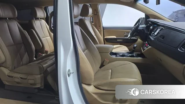 Kia The New Carnival id 3187662 из Кореи 20