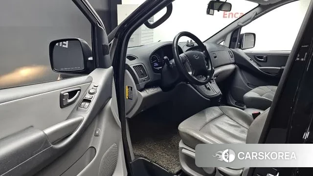 Hyundai The New Grand Starex id 3736179 из Кореи 20