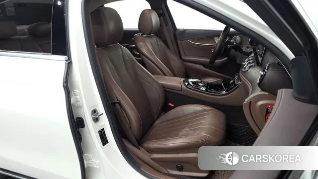 Mercedes-Benz E-Class W213 id 3396572 из Кореи 20