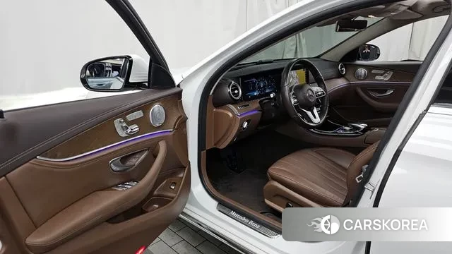 Mercedes-Benz E-Class W213 id 3055074 из Кореи 20
