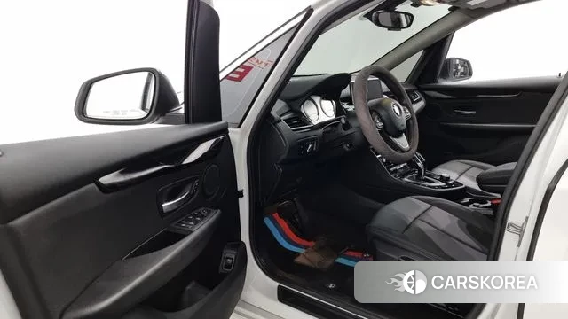 BMW 2 Series Active Tourer (F45) id 3111721 из Кореи 20