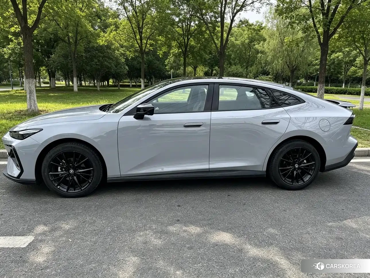 Chang'an Changan UNI-V id 4589427 из Китая 13