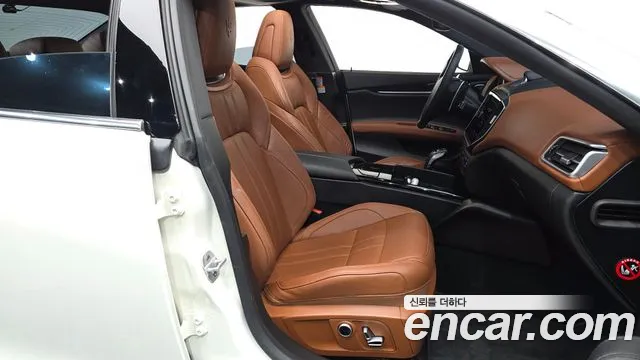 Maserati Ghibli id 2806531 из Кореи 20