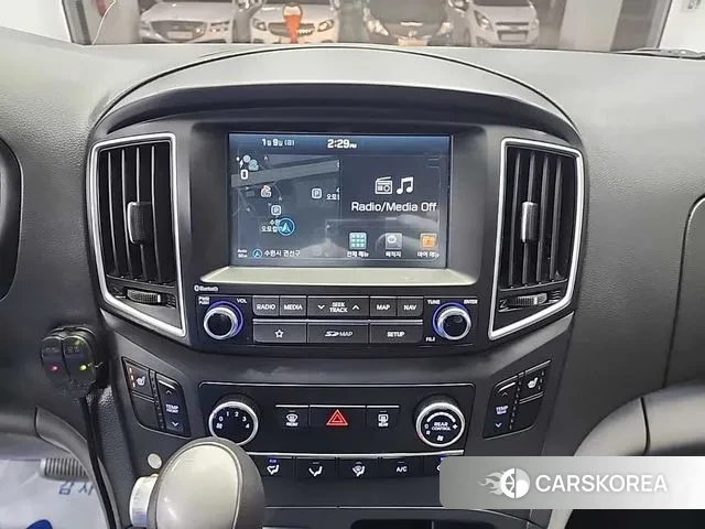 Hyundai The New Grand Starex id 3568755 из Кореи 18