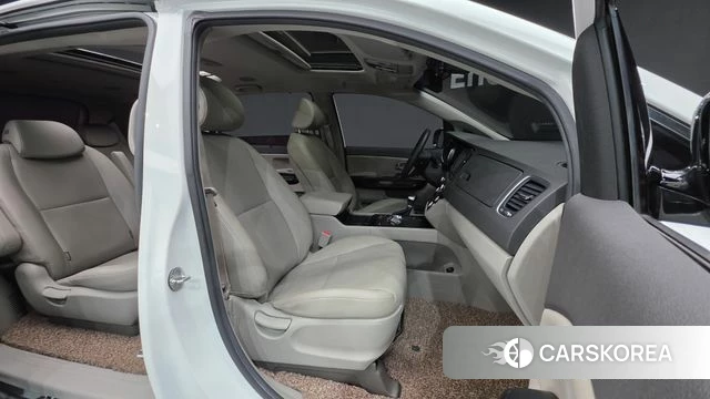 Kia All New Carnival id 3925171 из Кореи 20