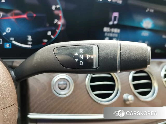 Mercedes-Benz E-class id 4307255 из Китая 25