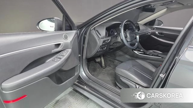 Hyundai Sonata (DN8) id 4592477 из Кореи 32