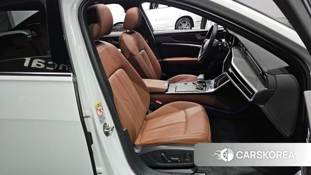 Audi A6 (C8) id 3807408 из Кореи 20