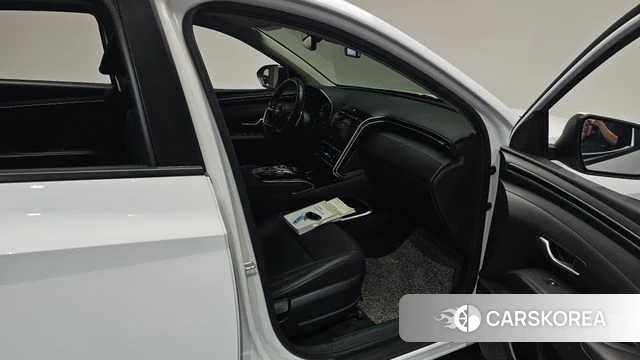 Hyundai Tucson (NX4) id 4585549 из Кореи 32