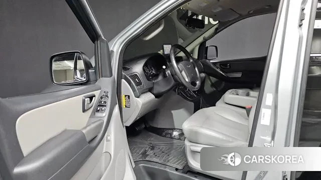 Hyundai The New Grand Starex id 3562550 из Кореи 20