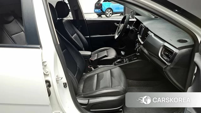 Kia Stonic id 4424994 из Кореи 29