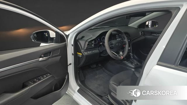 Hyundai The New Avante AD id 3936628 из Кореи 20