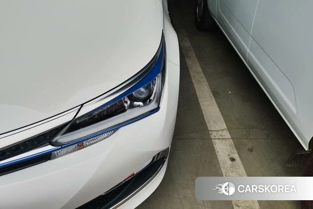 Toyota Corolla dual engine E+ id 4328963 из Китая 17