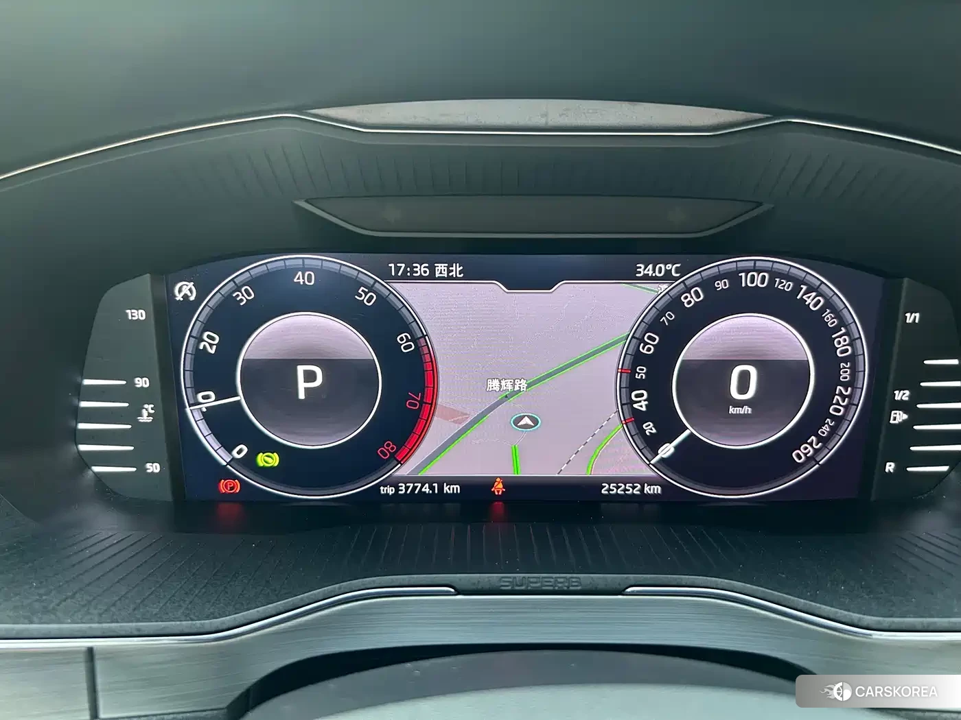 Skoda Superb id 4681186 из Китая 26