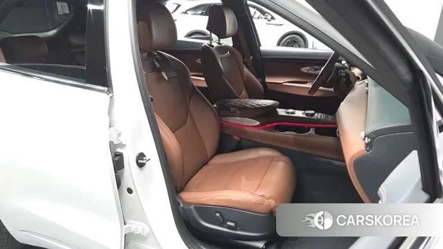 Genesis GV70 id 3342229 из Кореи 20