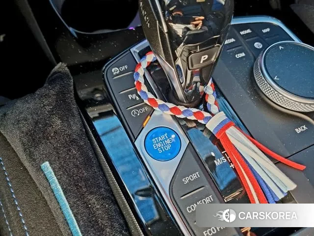 BMW 1 Series (F40) id 3571101 из Кореи 20