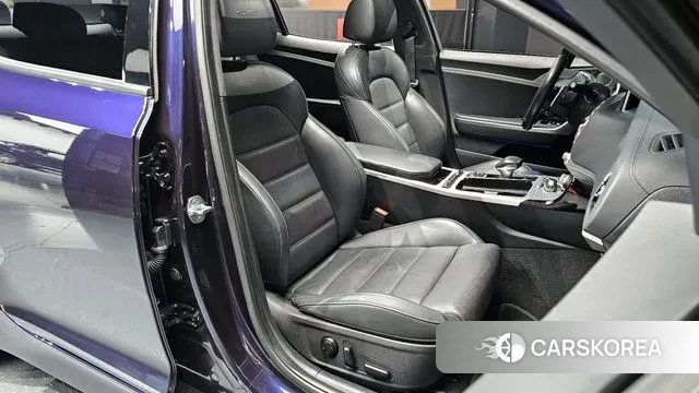 Kia Stinger id 3636465 из Кореи 20