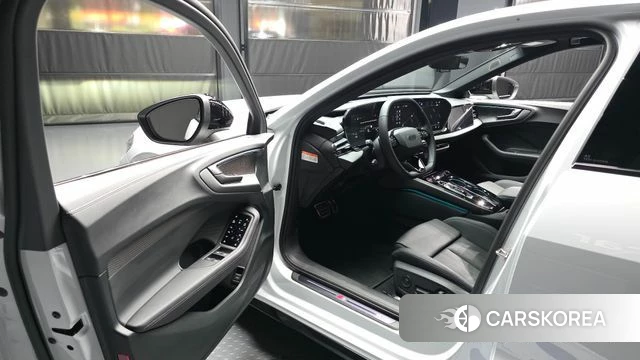Audi A5 (B10) id 4349075 из Кореи 31