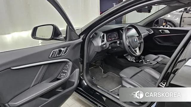 BMW 1 Series (F40) id 2985314 из Кореи 20