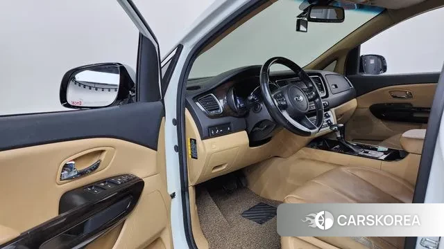 Kia The New Carnival id 3563300 из Кореи 20