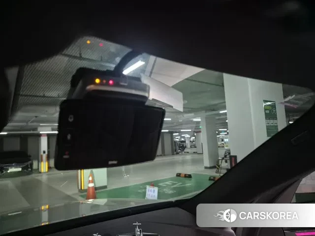 BMW 5 Series (G60) id 3538788 из Кореи 10