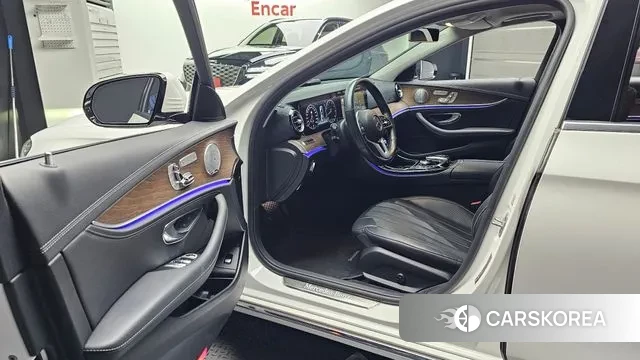Mercedes-Benz E-Class W213 id 3692569 из Кореи 20