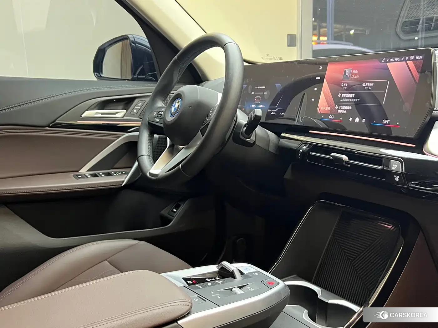BMW iX1 id 4622699 из Китая 19
