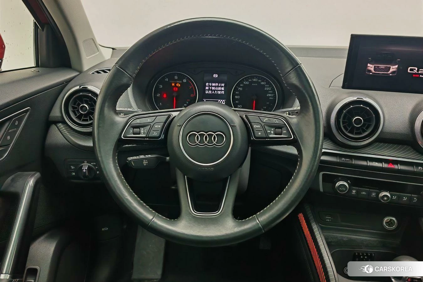 Audi Q2L id 4479273 из Китая 24