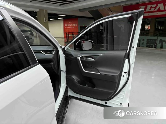 Toyota RAV4 Rongfang id 4393395 из Китая 43