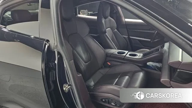 Porsche Taycan id 2985020 из Кореи 20