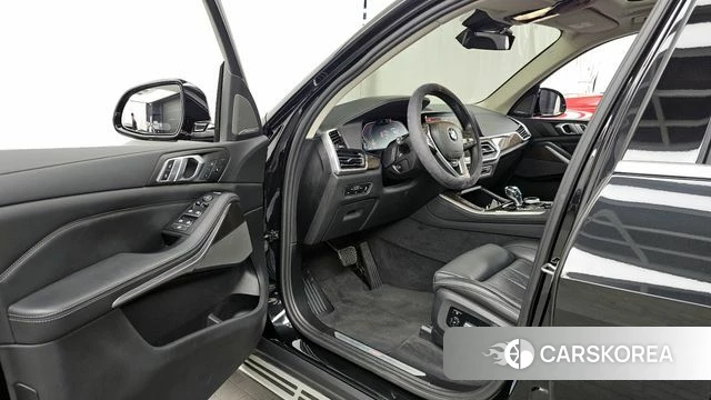 BMW X5 (G05) id 4292640 из Кореи 36