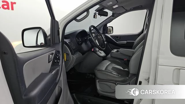Hyundai The New Grand Starex id 4377467 из Кореи 30