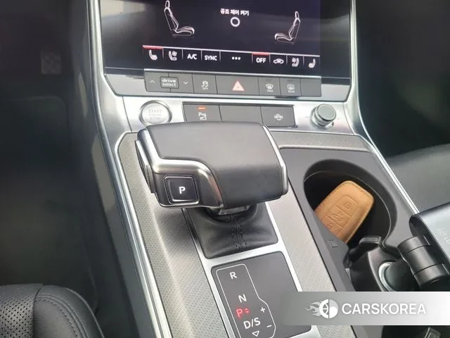 Audi A6 (C8) id 3741881 из Кореи 19