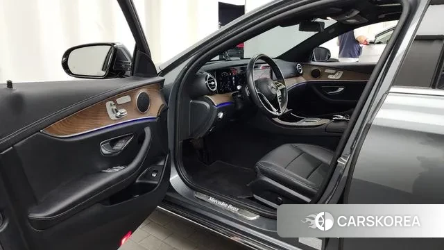 Mercedes-Benz E-Class W213 id 3059178 из Кореи 20